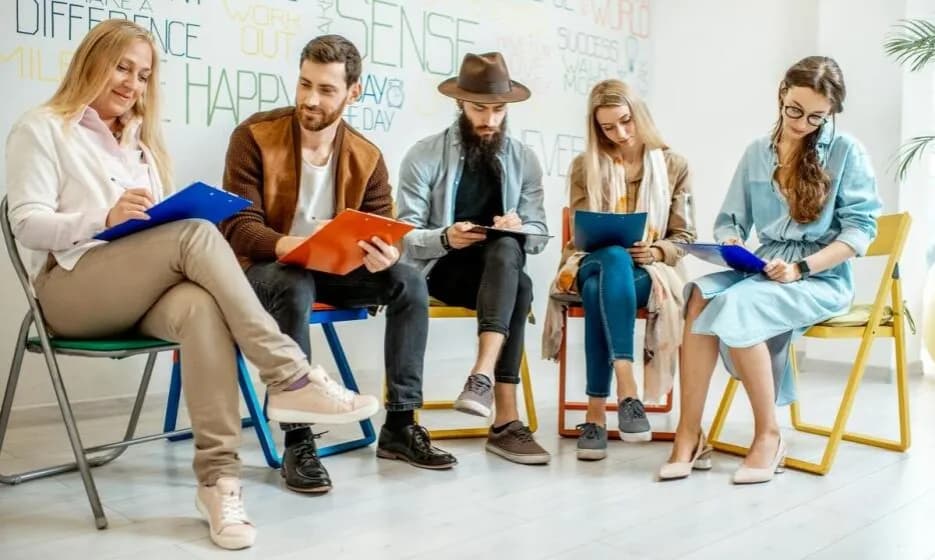 Coaching Co-Active: Odkryj skuteczne metody transformacji osobistej